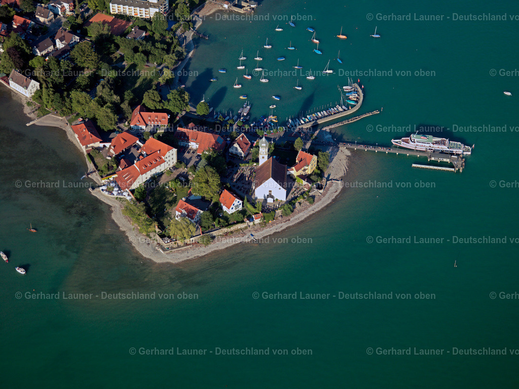 2696526 | Halbinsel Wasserburg am Bodensee, mit Hafen und Schloßhotel