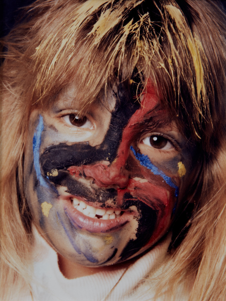 045art_Bee-Braxm_0953 | Werk aus  dem Jahr 1994   Nach einer Aktion im Ritterhausmuseum Offenburg. Kunstmaler Rainer Braxmaier und Modefotograf Wilfried Beege.