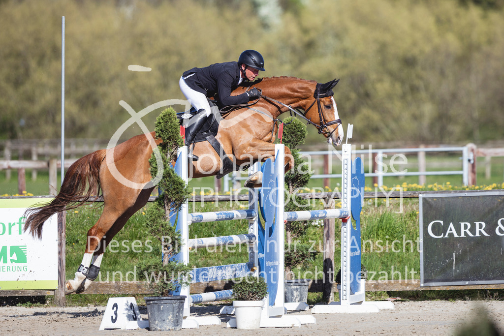260421_Frühlingsfest_4_SprPf-L-422 | Deine schönsten Turniermomente als professionelle Fotos! Entdecke hochwertige Pferdesport-Fotografie im Online-Shop. Jetzt Fotos finden & bestellen!