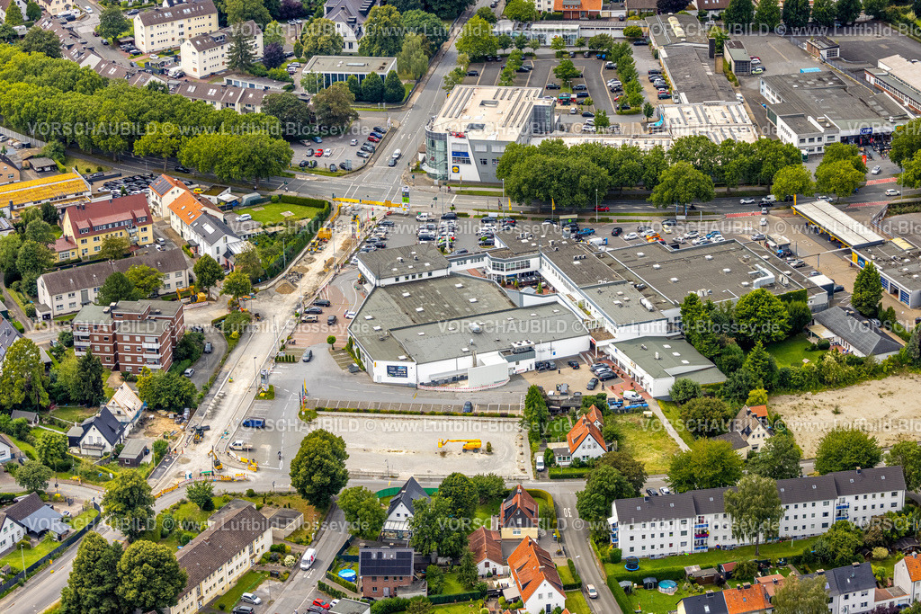 Soest240712655 | Luftbild, Straßen-Baustelle Opmünder Weg Ecke Riga-Ring, Einkaufszentrum mit Lidl, Edeka und DM Supermarkt, Soest, Soester Börde, Nordrhein-Westfalen, Deutschland