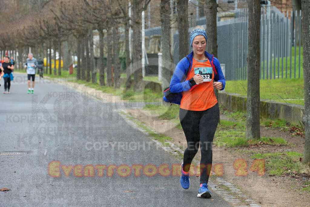 221231_1028_EX1_7250 | Sportfotografie im Rhein-Sieg Kreis, Köln, Bonn, NRW, Rheinland Pfalz, Hessen, etc. Unser Tätigkeitsfeld umfasst den Laufsport vom Volkslauf über den Marathon, Duathlon, Triathon bis zum Ultralauf wie Kölnpfad Ultra oder Schindertrail.