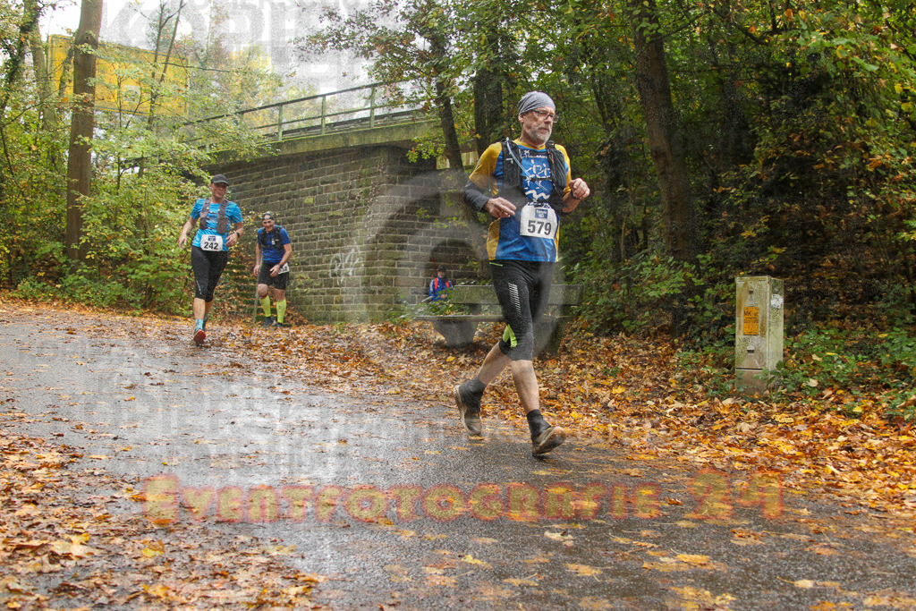 241027_1305_EV4_8269 | Sportfotografie im Rhein-Sieg Kreis, Köln, Bonn, NRW, Rheinland Pfalz, Hessen, etc. Unser Tätigkeitsfeld umfasst den Laufsport vom Volkslauf über den Marathon, Duathlon, Triathon bis zum Ultralauf wie Kölnpfad Ultra oder Schindertrail.