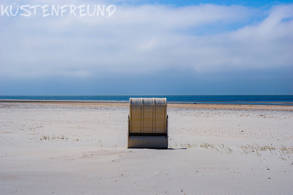 Amrum Strand // Strandbilder Nordsee | Entdecke deine Lieblingslandschaft von der Küste – auf Ostsee Leinwand, Nordsee Leinwand, Alu Dibond oder Acrylglas, passend für jeden Geschmack und Raum.