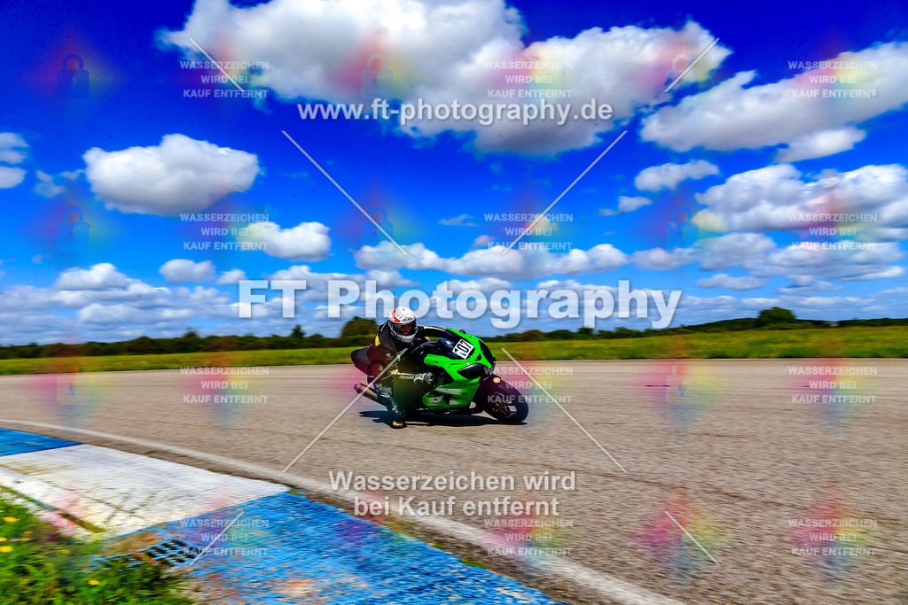 _OUR6326 | Hier findet Ihr Bilder von Touristenfahrten auf der Nürburgring Nordschleife oder von anderen Veranstaltungen die ich besucht habe. Viel Spass beim Durch Schauen 