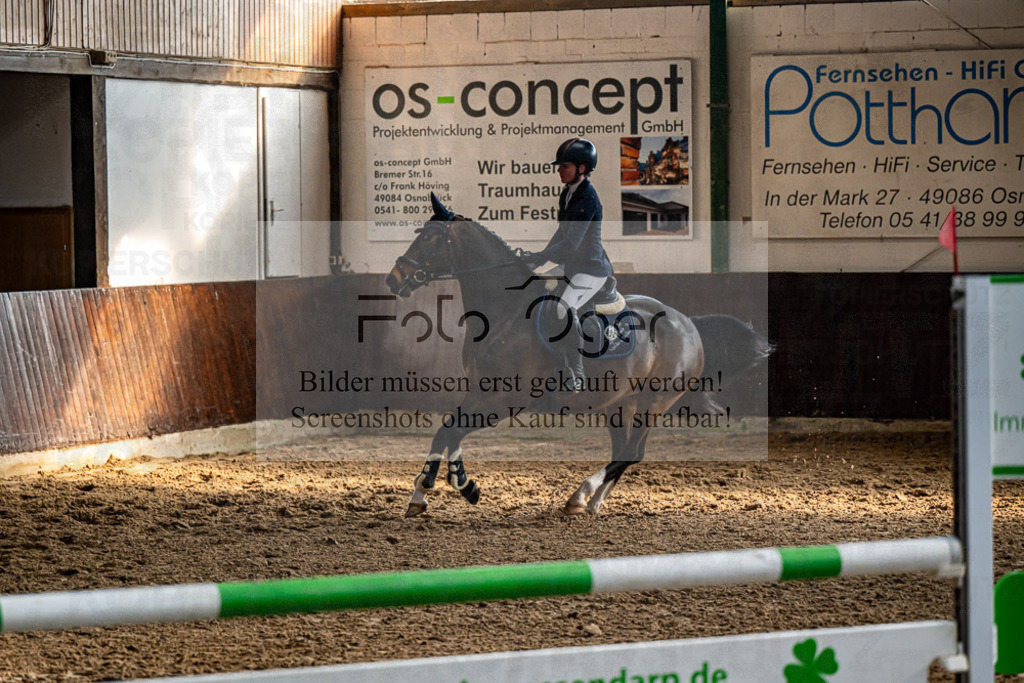20240308-DOS_3279 | Entdecke hochwertige Reitturnierfotos von Foto Oger. Professionell, emotional und authentisch – jetzt Lieblingsmomente im Shop bestellen.Deutschlandweite Turnierfotografie. - Realisiert mit Pictrs.com