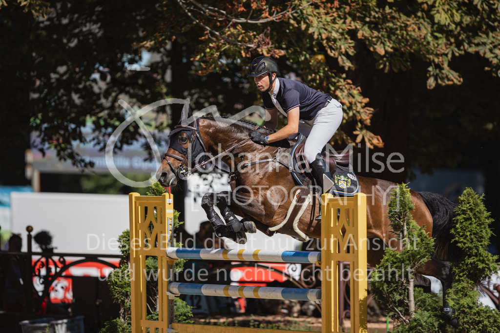 230908_OWLCh_MediumTour-172 | Deine schönsten Turniermomente als professionelle Fotos! Entdecke hochwertige Pferdesport-Fotografie im Online-Shop. Jetzt Fotos finden & bestellen!