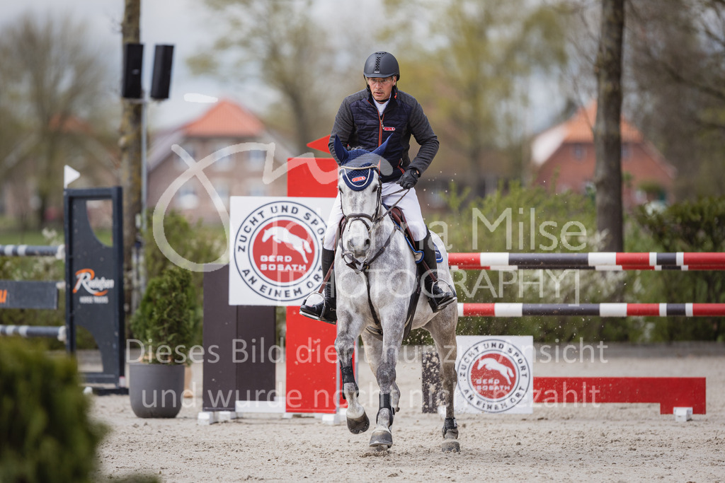 230427_HofSosath_2Ph-M2St-128 | Deine schönsten Turniermomente als professionelle Fotos! Entdecke hochwertige Pferdesport-Fotografie im Online-Shop. Jetzt Fotos finden & bestellen!