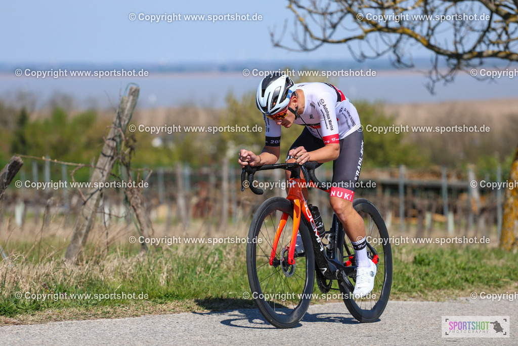IMG_9762 | @sportshot_your_pictrs #yourpictures#roadtowm2029 #nrm #neusiedlerseeradmarathon #neusiedlersee #neusiedlerseetourismus #burgenland #mörbisch #nrm26 #burgenlandtourismus #voglundco #poweredbyburgenlandtourismus #radsport #rad #marathon #ucigranfondo #visitburgenland #ucigranfondoworldseries