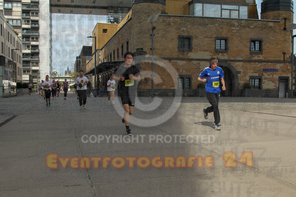 250920_1333_EV4_6043 | Sportfotografie im Rhein-Sieg Kreis, Köln, Bonn, NRW, Rheinland Pfalz, Hessen, etc. Unser Tätigkeitsfeld umfasst den Laufsport vom Volkslauf über den Marathon, Duathlon, Triathon bis zum Ultralauf wie Kölnpfad Ultra oder Schindertrail.