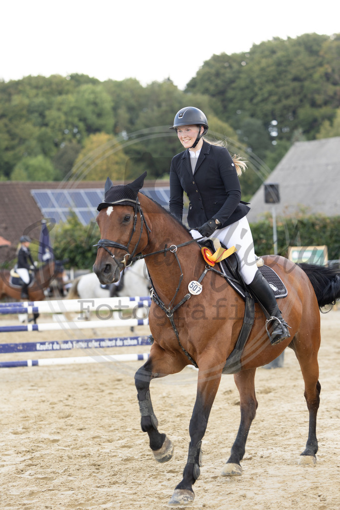 994A8292 | sabrinanicolaifotografie - Realisiert mit Pictrs.com