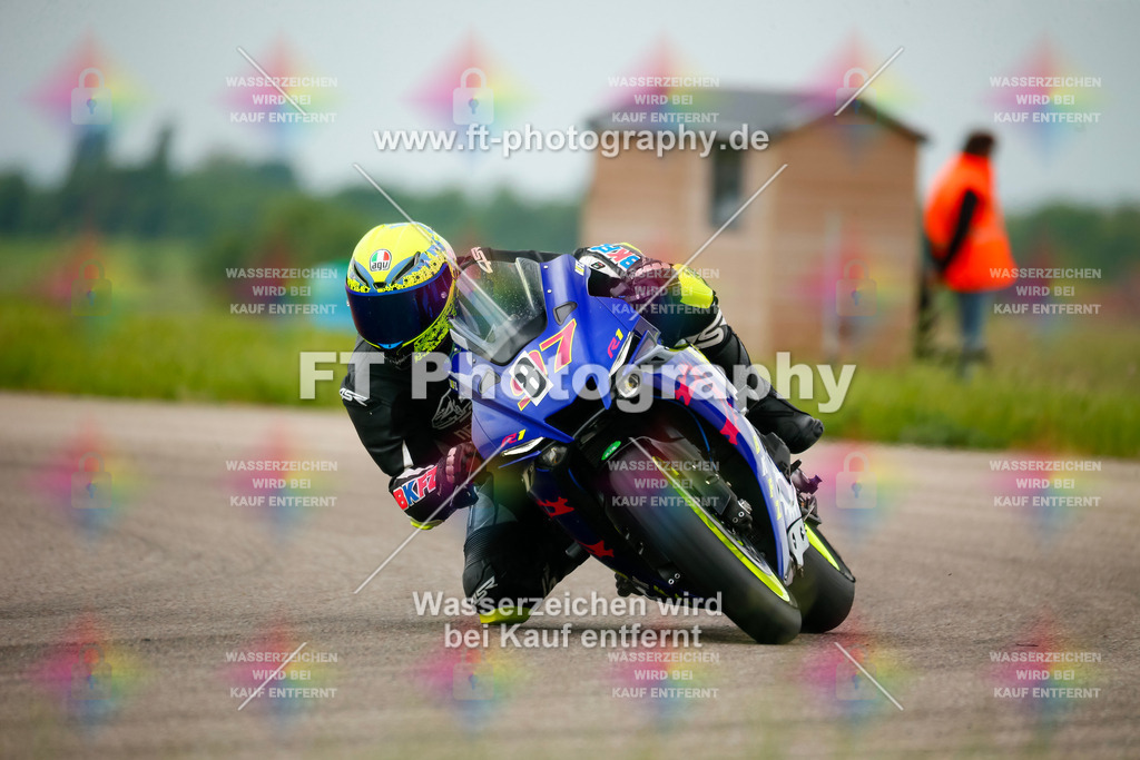 _MOT2185 | Hier findet Ihr Bilder von Touristenfahrten auf der Nürburgring Nordschleife oder von anderen Veranstaltungen die ich besucht habe. Viel Spass beim Durch Schauen 