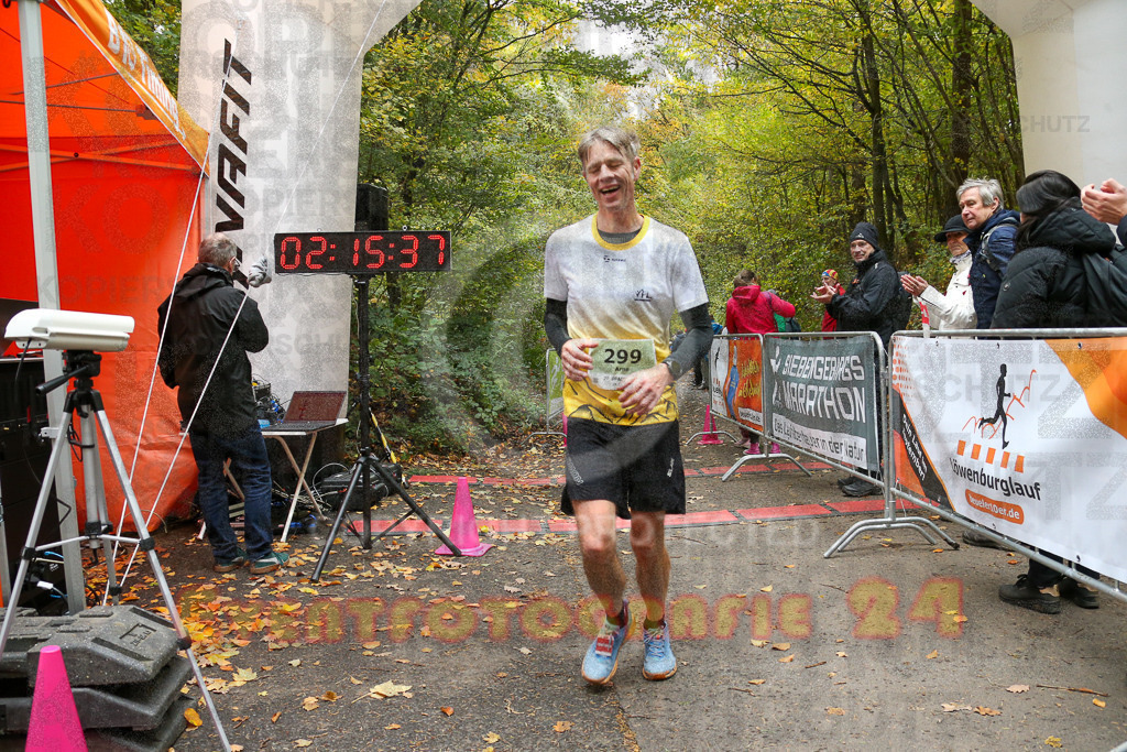 251026_1217_EX1_0032 | Sportfotografie im Rhein-Sieg Kreis, Köln, Bonn, NRW, Rheinland Pfalz, Hessen, etc. Unser Tätigkeitsfeld umfasst den Laufsport vom Volkslauf über den Marathon, Duathlon, Triathon bis zum Ultralauf wie Kölnpfad Ultra oder Schindertrail.