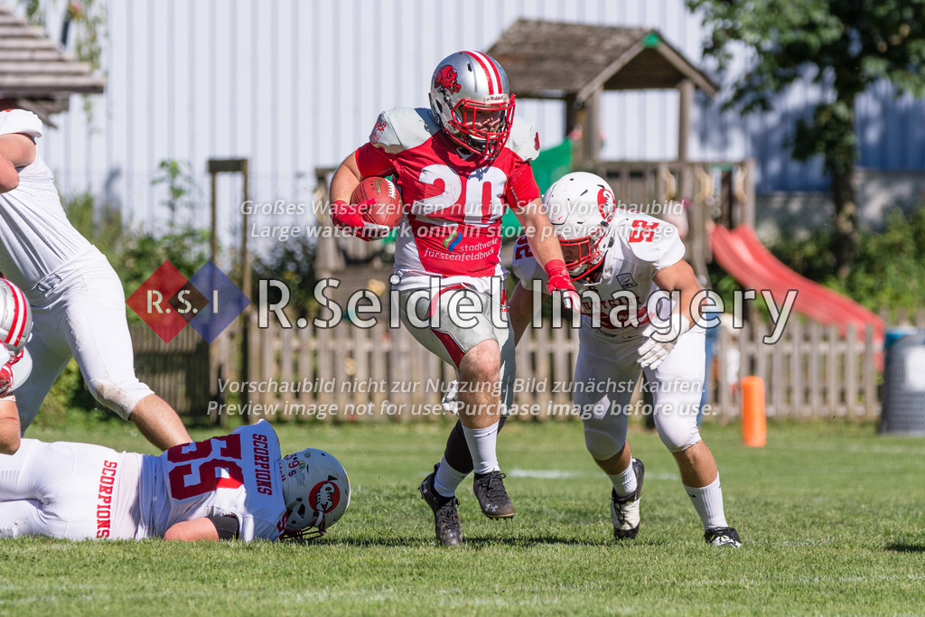 American Football, Saison 2022, GFL2, Fursty Razorbacks - Stuttgart Scorpions, Stadion auf der Lände (Fürstenfeldbruck), 25.06.2022, 4. Gameweek | Sportfotos aus Hamburg, Eventfotos oder freie Arbeiten von R.Seidel Imagery – einfach online kaufen.