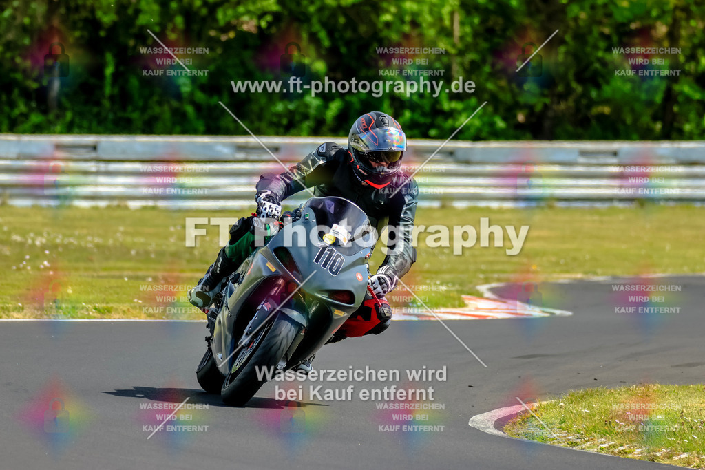 _OTO2033 | Hier findet Ihr Bilder von Touristenfahrten auf der Nürburgring Nordschleife oder von anderen Veranstaltungen die ich besucht habe. Viel Spass beim Durch Schauen 