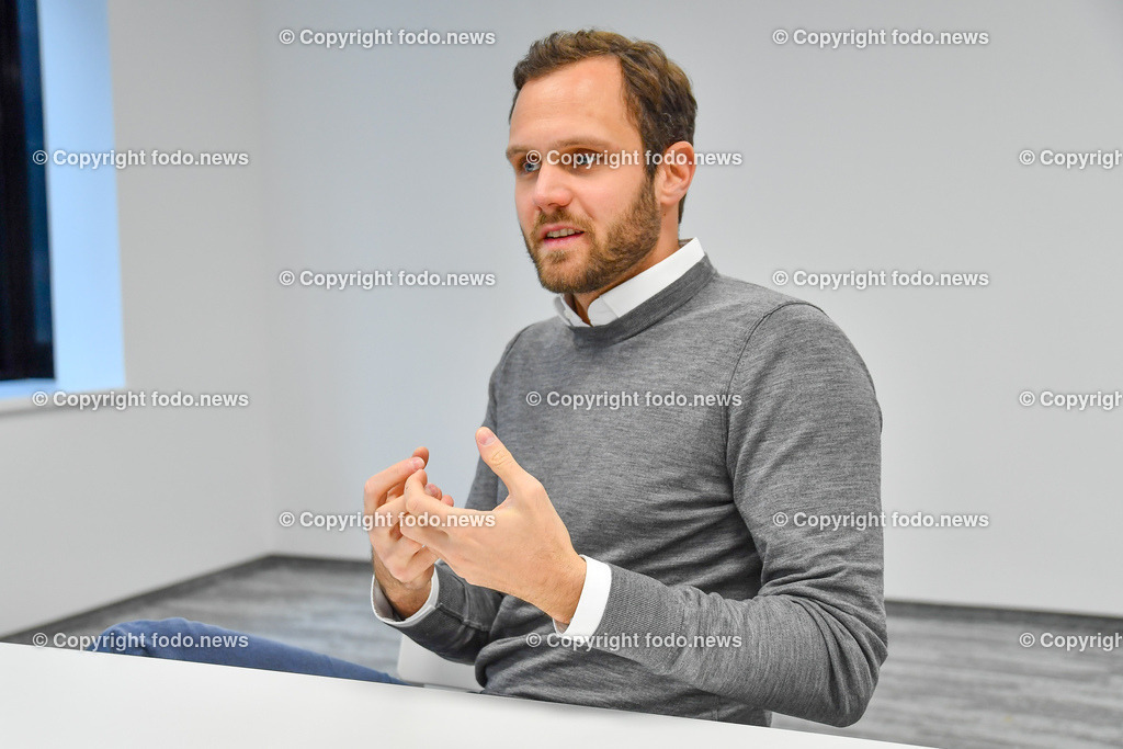 Felix Eypeltauer (Neos_ Klubobmann)_ 21.11.2022-16 | 21.11.2022, Linz, AUT, Felix Eypeltauer (Neos, Klubobmann), im Bild Felix Eypeltauer (Neos, Klubobmann)