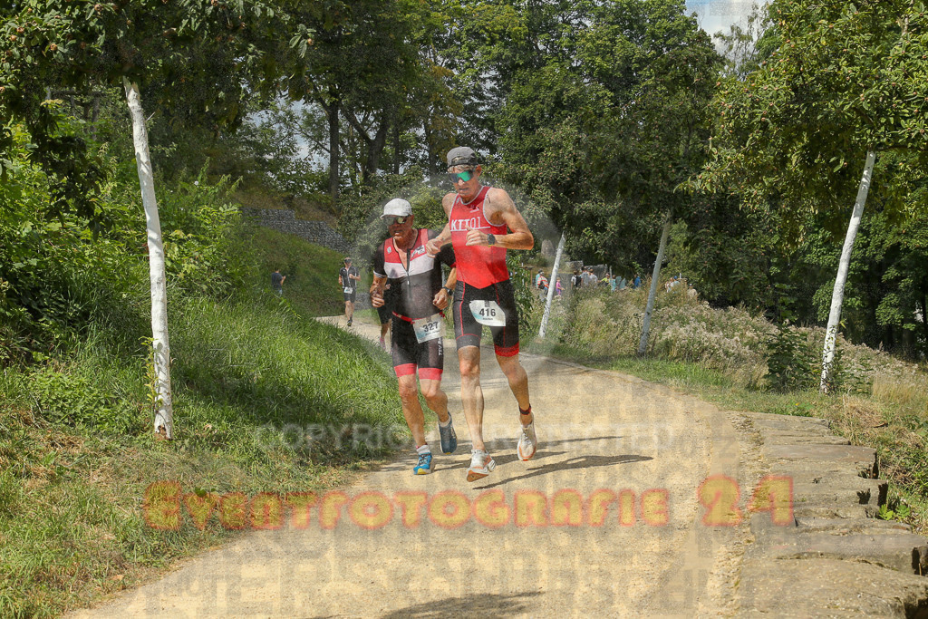 250824_1339_EX1_3160 | Sportfotografie im Rhein-Sieg Kreis, Köln, Bonn, NRW, Rheinland Pfalz, Hessen, etc. Unser Tätigkeitsfeld umfasst den Laufsport vom Volkslauf über den Marathon, Duathlon, Triathon bis zum Ultralauf wie Kölnpfad Ultra oder Schindertrail.