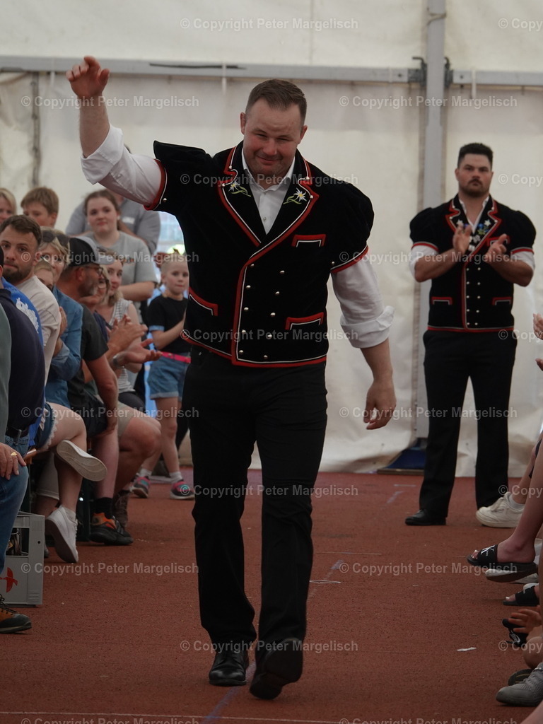 DSC06947 | Schwingen - Realisiert mit Pictrs.com