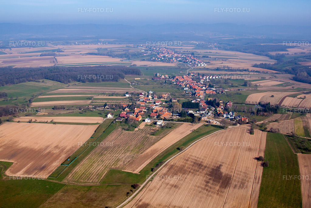 Vue aérienne: Laubach à le quartier Ceinture Forêt Nord in Eschbach dans le département Bas Rhin, France.Photo: IMG_62808.jpg prise le 09/03/2014 par Werner Riehm/FLY-FOTO.euRésolution de l'original: 4752 x 3168 px