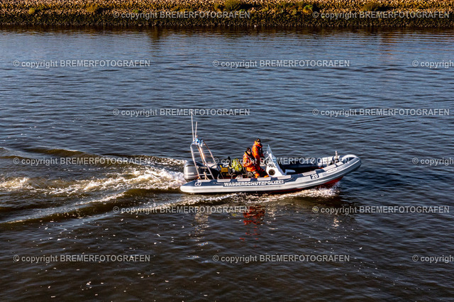DJI_0290 | 30.09.2022 Drohnenaufnahmen Dt. Schifffahrtstag 2022 Bremen Wendebecken / Weser