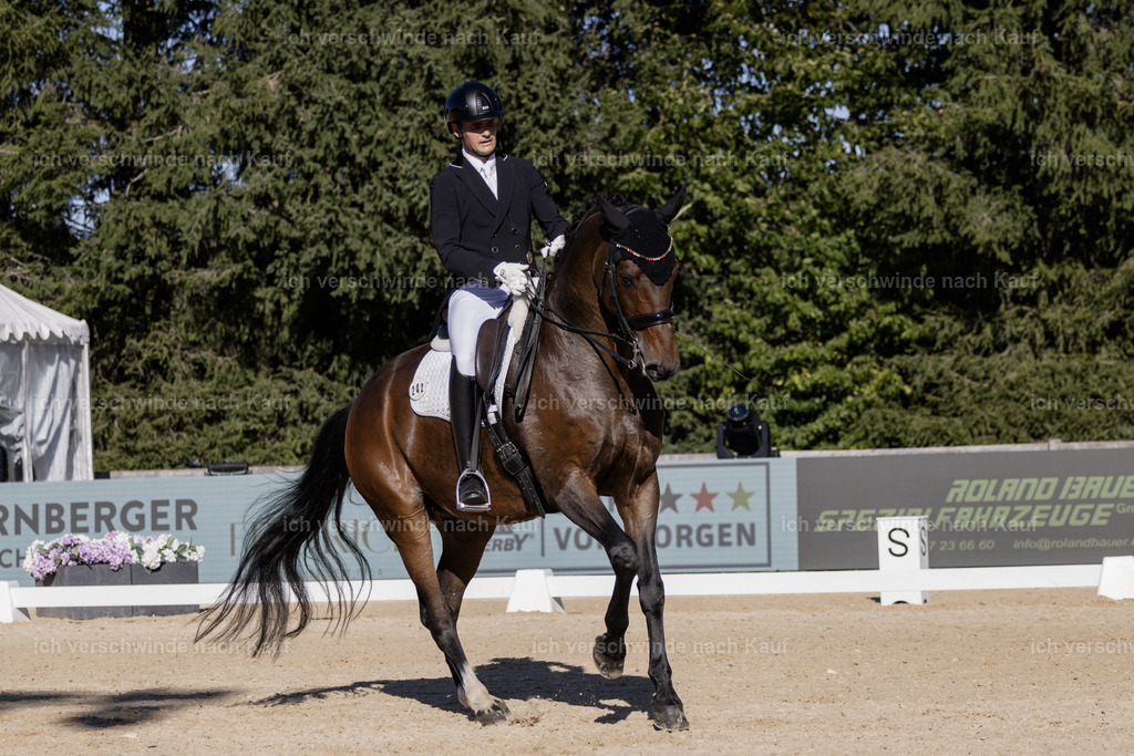 FHC2026_P09_242_18617 | Fichtenhof Classics 2026 – Grand Prix de Dressage - VOLTAIRE Design Preis, Reitanlage Fichtenhof, Sch ftlarn