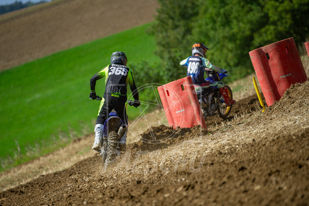 MXO (208) | Paeschuphoto Shop - Wer nicht sucht der auch nicht findet.Ob Motocrossbilder oder von einem besuchtem Spiel, Hauptsache Action. - Realisiert mit Pictrs.com