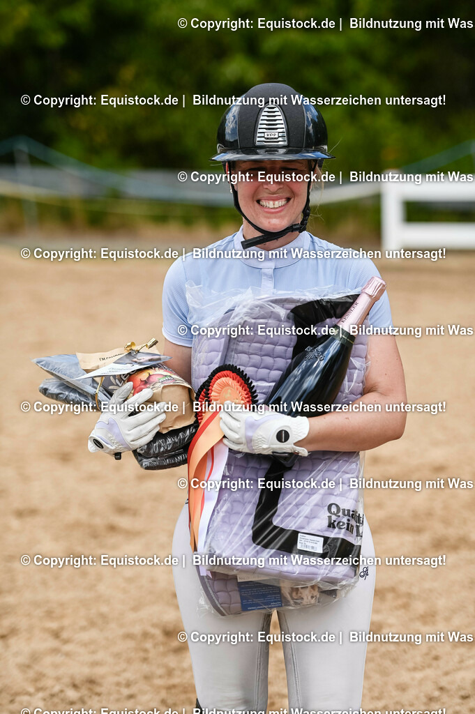 20230715_02_Dressurreiterprüfung Kl.L_0451 | equistock