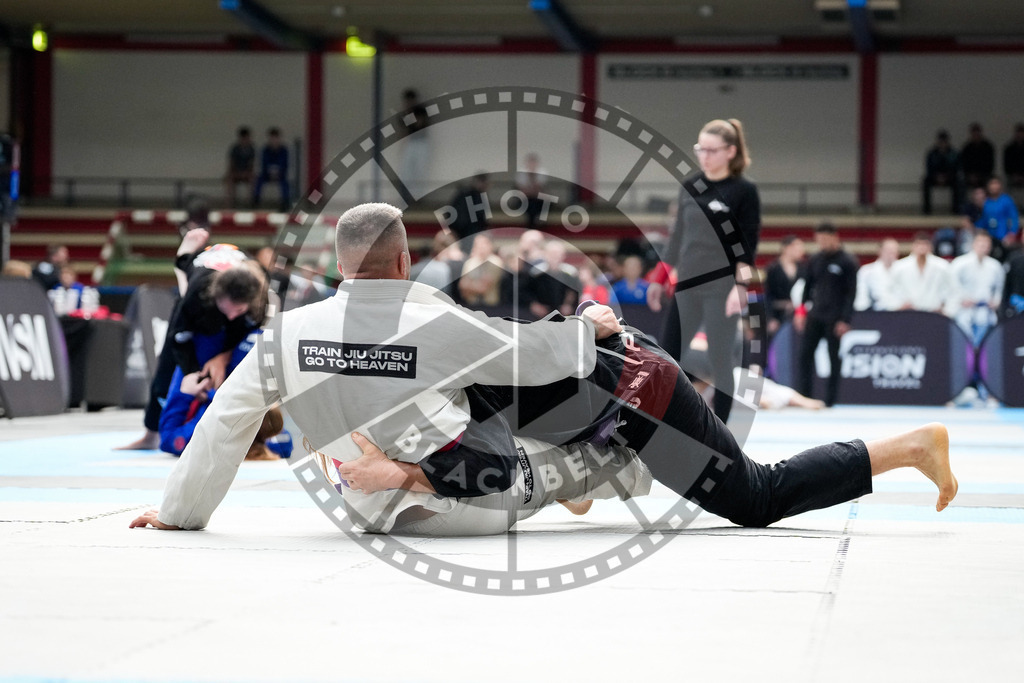 20250920PBB1129 | Athletes compete during the AJP Tour Hamburg International Jiu-Jitsu Championship, on September 20, 2025 in Hamburg, Germany. © Chiara Dazi / photoblackbelt