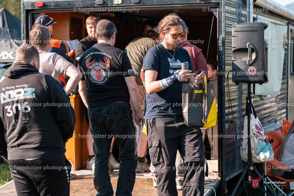 fuernholzer_250501-C2-7 | Fotografische Impressionen von der Red Stag Enduro Extreme by fuernholzer-photography.com. Endurosport in Österreich fotografisch festgehalten von fuernholzer. Auftragsfotografie für Private, Gewerbefotos und Industriefotografie. Eventfotografie, Sportfotografie und Motorsportfotografie. Anbieter von Fotoworkshops, Fototraining, fotografischen Vorträgen und Fotoseminaren.
