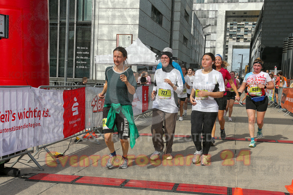 250920_1343_EX1_6389 | Sportfotografie im Rhein-Sieg Kreis, Köln, Bonn, NRW, Rheinland Pfalz, Hessen, etc. Unser Tätigkeitsfeld umfasst den Laufsport vom Volkslauf über den Marathon, Duathlon, Triathon bis zum Ultralauf wie Kölnpfad Ultra oder Schindertrail.