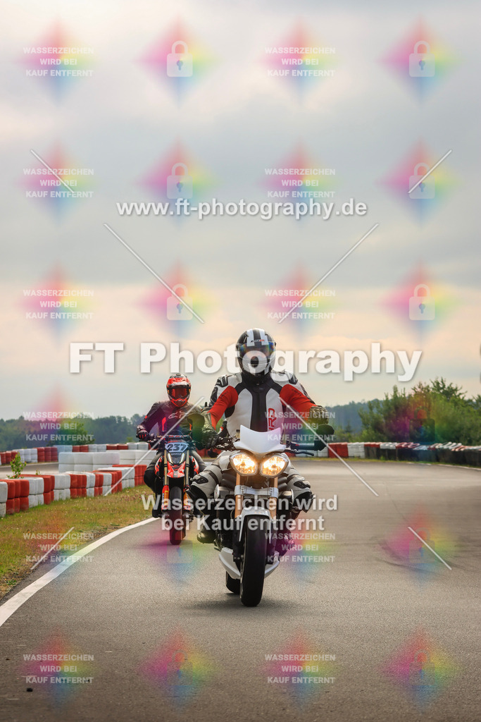 _DSK1912 | Hier findet Ihr Bilder von Touristenfahrten auf der Nürburgring Nordschleife oder von anderen Veranstaltungen die ich besucht habe. Viel Spass beim Durch Schauen 