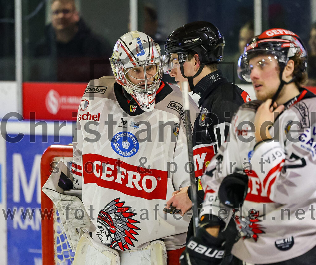 2026-02-08_112_TSV_Erding_gegen_ECDC_Memmingen_Indians | Erding, Deutschland, 08.02.2026:Eishockey, Oberliga Süd 2025 / 2026, 45. Spieltag, TSV Erding gegen ECDC Memmingen Indians, Endergebnis: Foto: Christian Riedel / fotografie-riedel.net