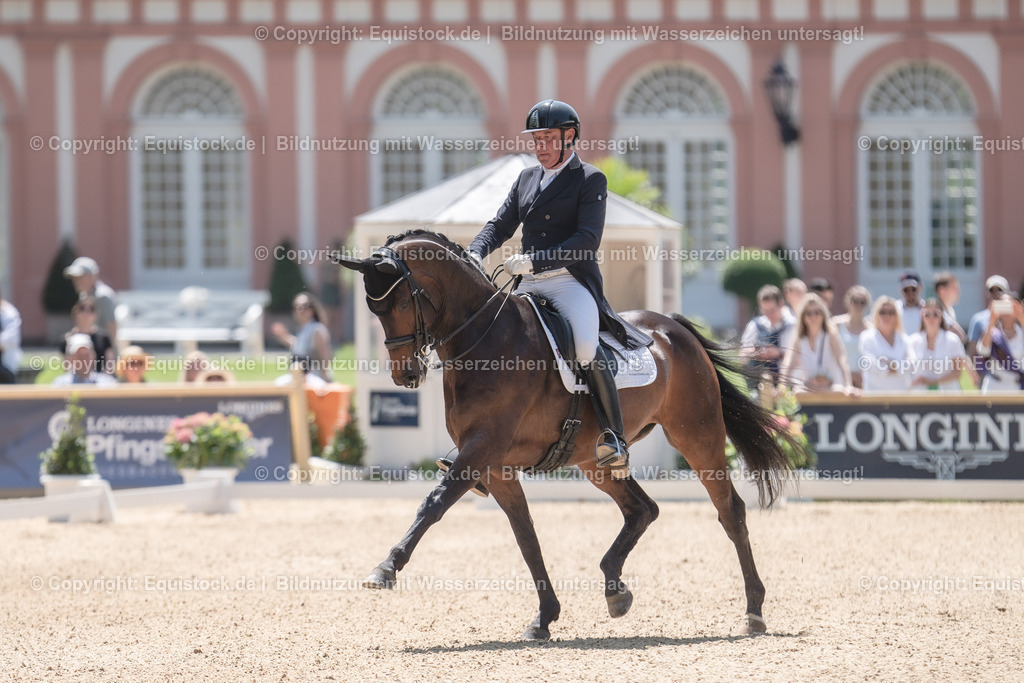 20230528_03_GP-Special-Tour_0322 | equistock