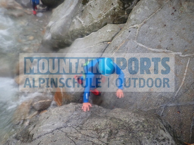 P8180239 | Bestelle die Bilder deines Berg- oder Wasser-Abenteuers mit Mountain Sports bequem von zu Hause aus direkt über unseren Online Fotoshop von pictrs.com. - Realisiert mit Pictrs.com