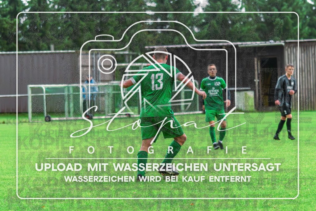 SGWFGFS-1085 | Tjark Landversicht (SG Wintermoor/Schuelern #13) beim Herren Kreisliga HK Spiel zwischen SG Schulern/Wintermoor und FG Fulde-Stellichte im Stadion Wintermoor, Schneverdingen (Simon Paul Stopat) - Realisiert mit Pictrs.com