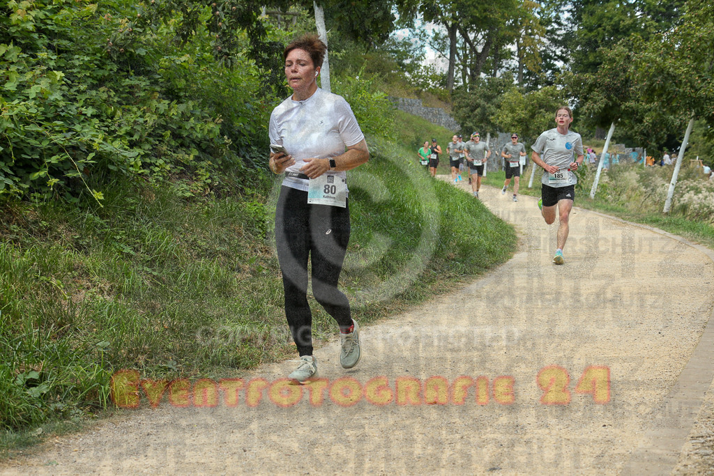 250824_1253_EX1_0818 | Sportfotografie im Rhein-Sieg Kreis, Köln, Bonn, NRW, Rheinland Pfalz, Hessen, etc. Unser Tätigkeitsfeld umfasst den Laufsport vom Volkslauf über den Marathon, Duathlon, Triathon bis zum Ultralauf wie Kölnpfad Ultra oder Schindertrail.