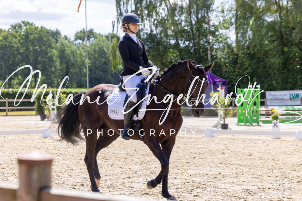 7I8A4620 | melanie-engelhardt-photography - Realisiert mit Pictrs.com