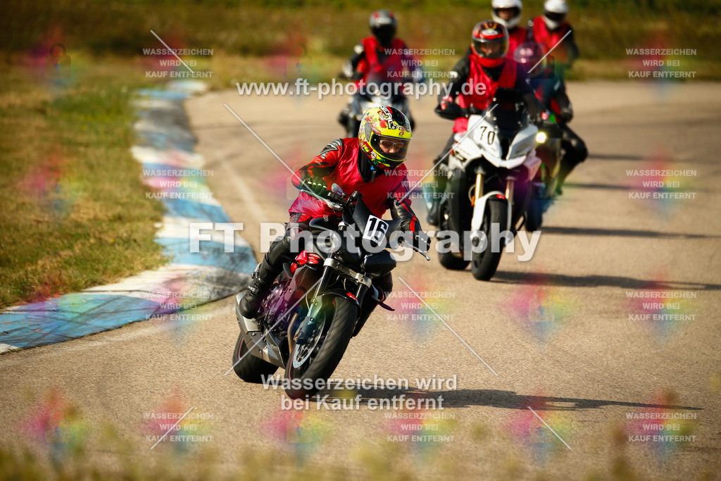 _MOT6472 | Hier findet Ihr Bilder von Touristenfahrten auf der Nürburgring Nordschleife oder von anderen Veranstaltungen die ich besucht habe. Viel Spass beim Durch Schauen 