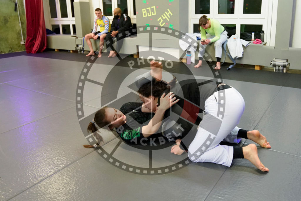 20240413PBB8116 | Fighters compete during the Grapplethon 24hours of rolling for a reason in Hamburg, Germany, on April 13, 2024.