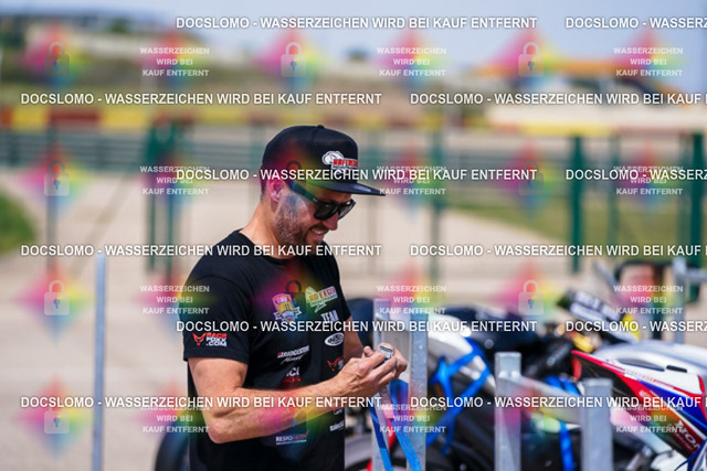 2026_04_24_PBK_33367_LRX | Sportfotografie; SlowMotion; Video; Rennstrecke; Hafeneger; RSE; Speer; Trackday; Motorsportarena; Hockenheimring; Brno; Most; Barcelona; Valencia, Benny; Kaetzmer;