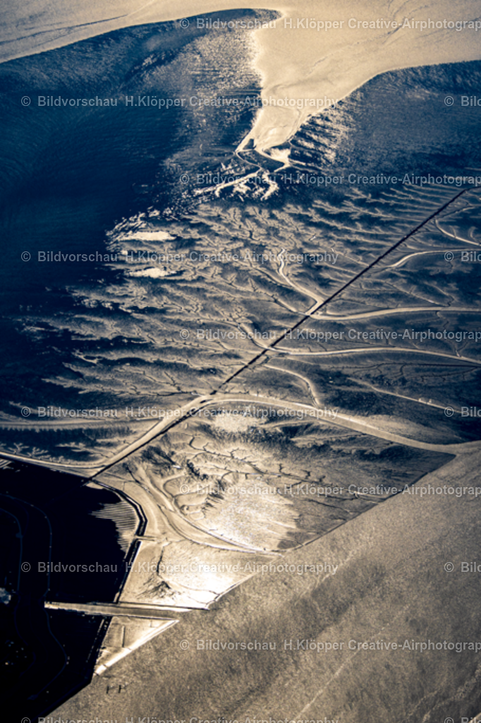 Wattenmeer Nordsee Nordfriesische Inseln 439A6798 (95) | Luftbildfotografie und Luftbildfotograf Hermann Klöpper - Realized with Pictrs.com