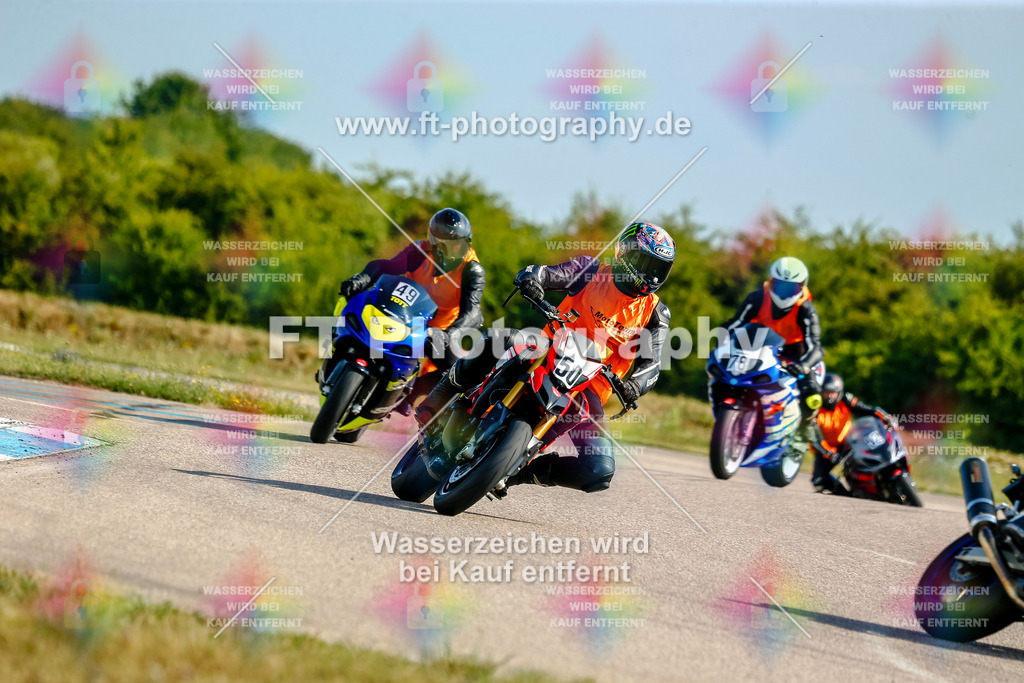 Chambley Juli-0510 | Hier findet Ihr Bilder von Touristenfahrten auf der Nürburgring Nordschleife oder von anderen Veranstaltungen die ich besucht habe. Viel Spass beim Durch Schauen 