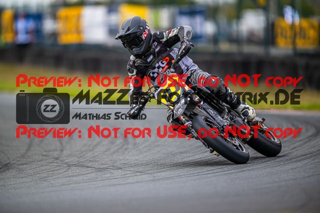 MaZZes_FotoMatrix_231001_3727 | S1