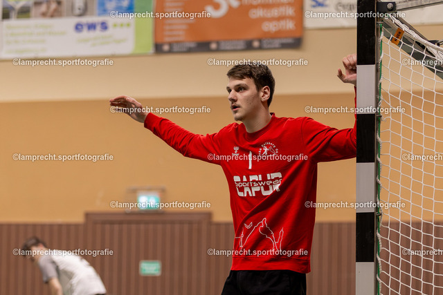 Handball I Junioren I Saison 2025-2026 I Region Jugend I 9. Spieltag I HSG Kalkberg 06 - HSG Tills Löwen 08 042 | Tobias Kruse (1, HSG Kalkberg 06) - Realisiert mit Pictrs.com