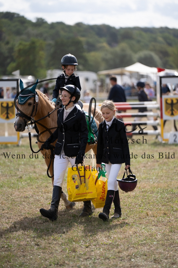 A7V09009 | Turnier/Reitfotograf