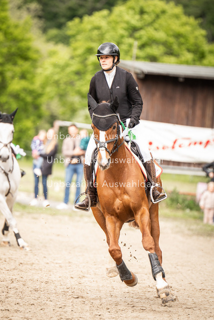 Bad_Meinberg_00753 | saradresslerfotografie - Realisiert mit Pictrs.com