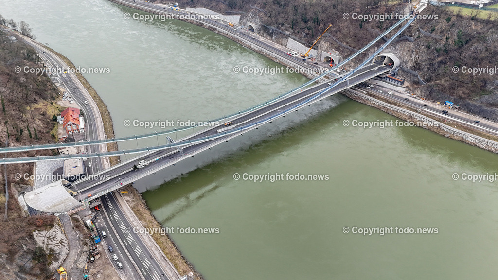 Westring A26_ Westringbruecke_ 22.02.2024-4 | 22.02.2024, Westring A26, AUT, Westring A26, Westringbruecke, im Bild Westringbruecke, Brücke, Baustelle, Wegweiser, Donau

Drohne