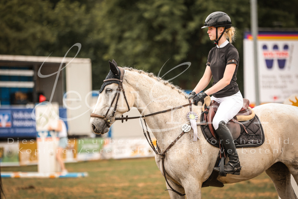 17.SaStA00214 | Leoni Ertmer Photography - Realisiert mit Pictrs.com