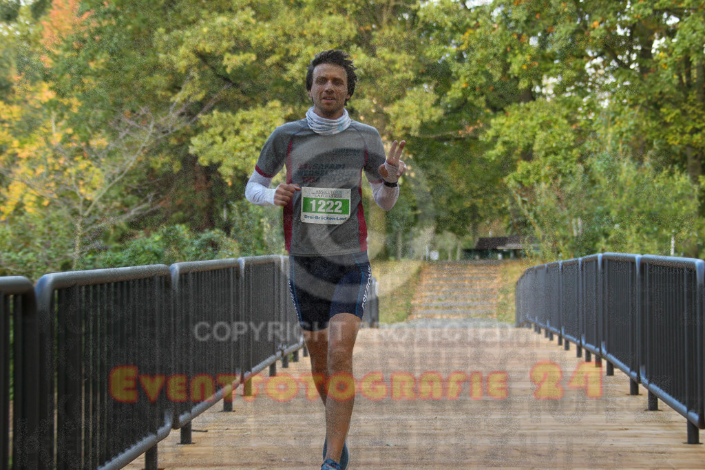 231015_1008_EV4_0781 | Sportfotografie im Rhein-Sieg Kreis, Köln, Bonn, NRW, Rheinland Pfalz, Hessen, etc. Unser Tätigkeitsfeld umfasst den Laufsport vom Volkslauf über den Marathon, Duathlon, Triathon bis zum Ultralauf wie Kölnpfad Ultra oder Schindertrail.