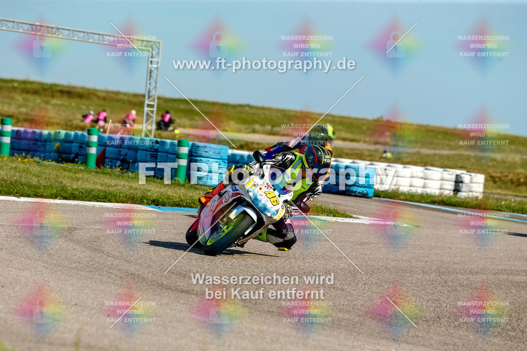 Chambley Juli-0462 | Hier findet Ihr Bilder von Touristenfahrten auf der Nürburgring Nordschleife oder von anderen Veranstaltungen die ich besucht habe. Viel Spass beim Durch Schauen 