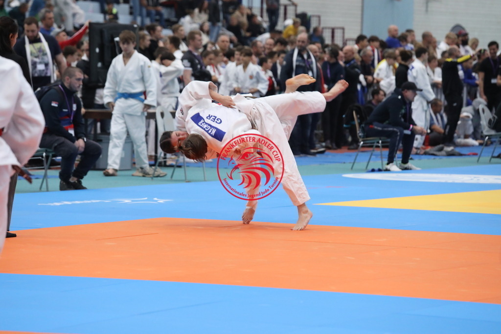 1J7A3455 | Fotos vom Adler Cup - Pictures from Adler Cup

Hier findet Ihr alle Eindrücke und großen Momente der Adler Cup Wochenenden. Here you will find all impressions and great moments of the Adler Cup weekends. - Realisiert mit Pictrs.com